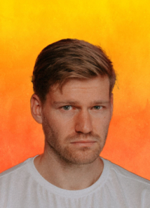 Shahak Shapira